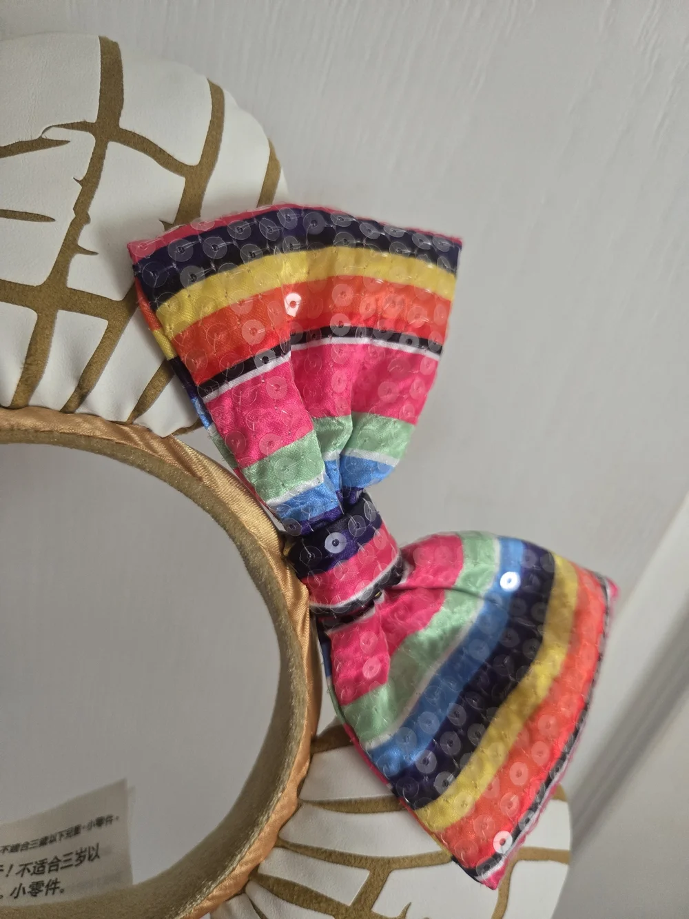 Disney Parks Concha And Rainbow Sequin Bow Minnie Ears Headband